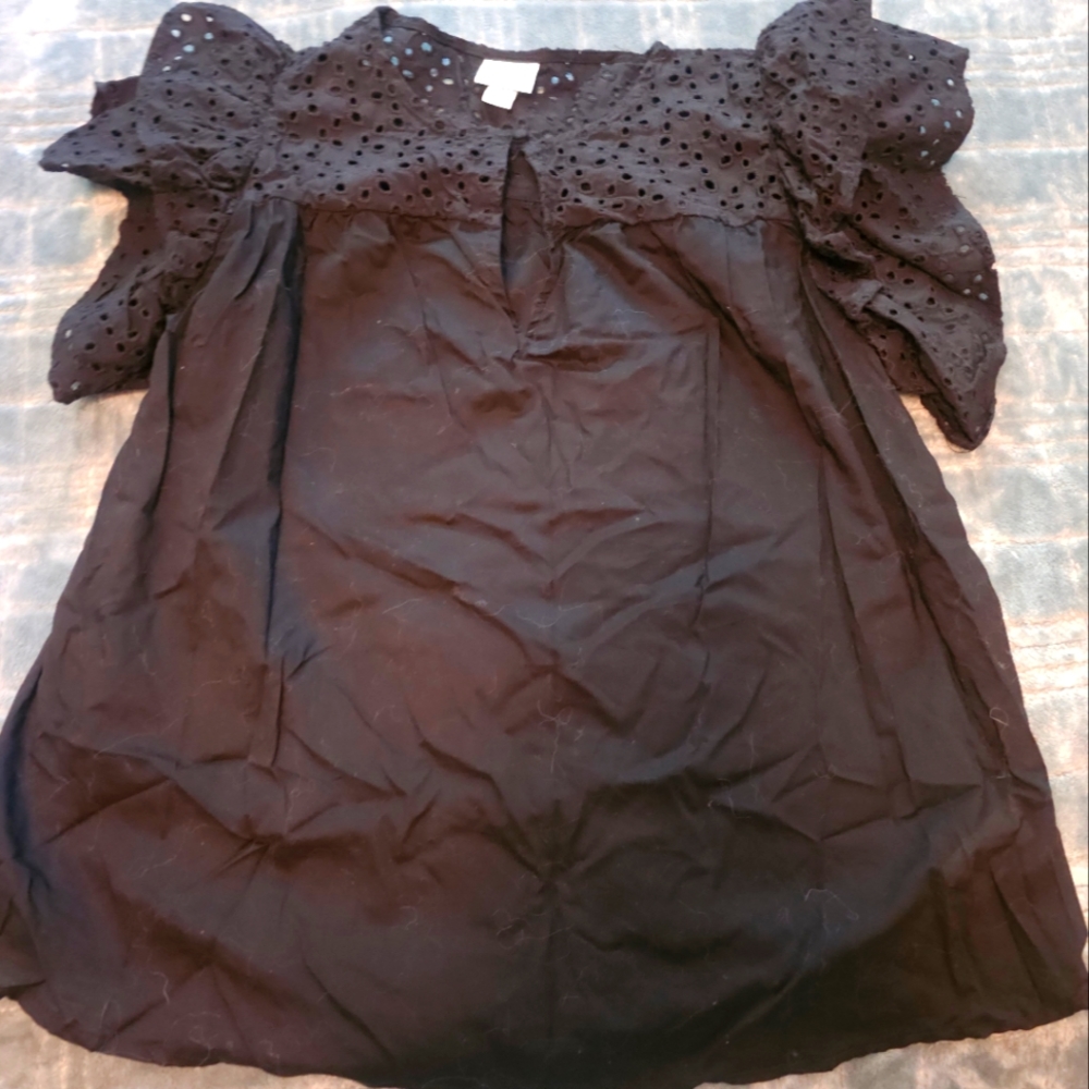 Black top. Like new.